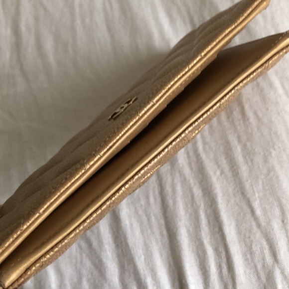 Chanel Wallet - Picture 9 of 10